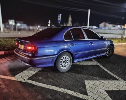 Синий БМВ 5 Серия, объемом двигателя 2.5 л и пробегом 300 тыс. км за 2000 $, фото 1 на Automoto.ua