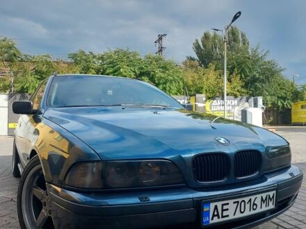 Синій БМВ 5 Серія, об'ємом двигуна 2 л та пробігом 350 тис. км за 3500 $, фото 1 на Automoto.ua