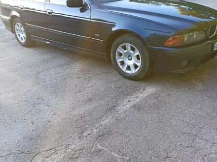 Синий БМВ 5 Серия, объемом двигателя 2.5 л и пробегом 400 тыс. км за 4300 $, фото 1 на Automoto.ua