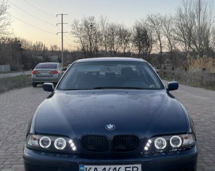 Синий БМВ 5 Серия, объемом двигателя 2.5 л и пробегом 300 тыс. км за 1600 $, фото 1 на Automoto.ua