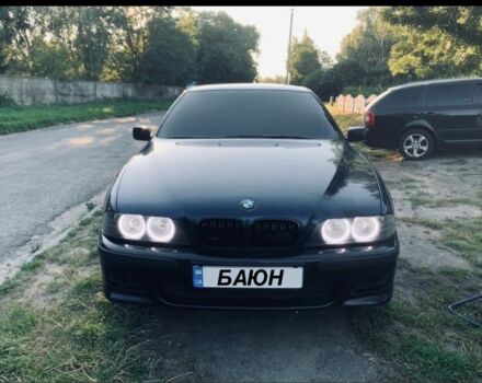 Синий БМВ 5 Серия, объемом двигателя 2 л и пробегом 370 тыс. км за 3500 $, фото 1 на Automoto.ua