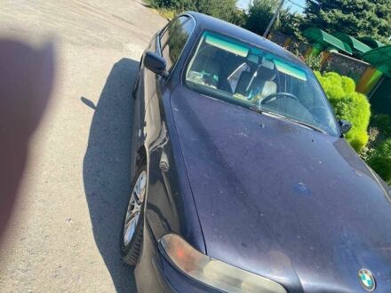 Синий БМВ 5 Серия, объемом двигателя 2 л и пробегом 237 тыс. км за 1800 $, фото 1 на Automoto.ua