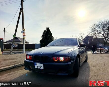 Синій БМВ 5 Серія, об'ємом двигуна 2 л та пробігом 300 тис. км за 4450 $, фото 1 на Automoto.ua