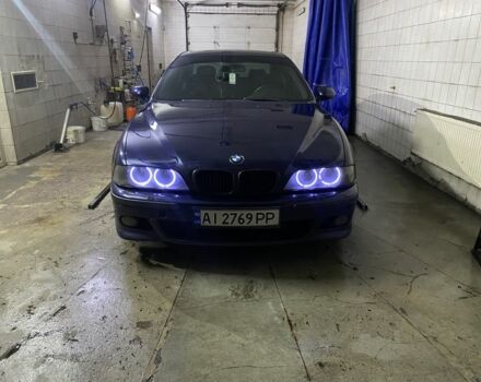 Синий БМВ 5 Серия, объемом двигателя 2.8 л и пробегом 450 тыс. км за 3899 $, фото 1 на Automoto.ua