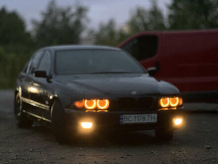 Синій БМВ 5 Серія, об'ємом двигуна 2.5 л та пробігом 260 тис. км за 3600 $, фото 1 на Automoto.ua