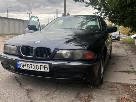 Синий БМВ 5 Серия, объемом двигателя 2.9 л и пробегом 326 тыс. км за 3700 $, фото 1 на Automoto.ua