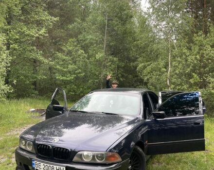 Синий БМВ 5 Серия, объемом двигателя 2 л и пробегом 400 тыс. км за 3101 $, фото 1 на Automoto.ua