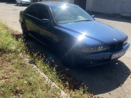 Синий БМВ 5 Серия, объемом двигателя 2 л и пробегом 3 тыс. км за 3599 $, фото 1 на Automoto.ua