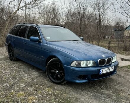 Синий БМВ 5 Серия, объемом двигателя 2 л и пробегом 370 тыс. км за 3900 $, фото 1 на Automoto.ua