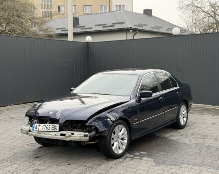 Синій БМВ 5 Серія, об'ємом двигуна 2.5 л та пробігом 350 тис. км за 2300 $, фото 1 на Automoto.ua