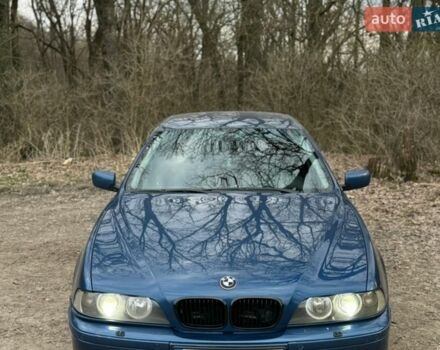 Синий БМВ 5 Серия, объемом двигателя 2.5 л и пробегом 300 тыс. км за 4500 $, фото 1 на Automoto.ua