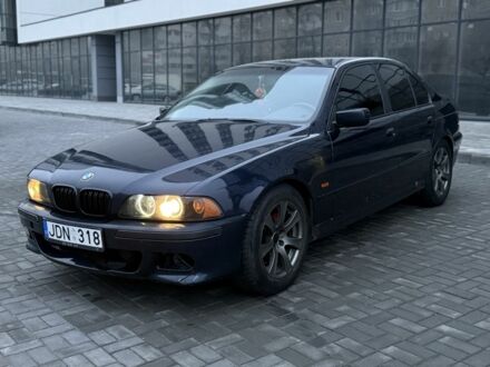 Синий БМВ 5 Серия, объемом двигателя 0 л и пробегом 255 тыс. км за 2599 $, фото 1 на Automoto.ua