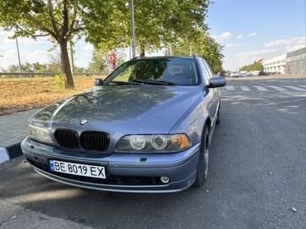 БМВ 5 Серия 2001 в Николаеве на Automoto.ua Синий БМВ 5 Серия, объемом двигателя 2.5 л и пробегом 430 тыс. км за 4100 $, фото 1 на Automoto.ua