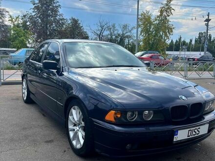 Синий БМВ 5 Серия, объемом двигателя 3 л и пробегом 278 тыс. км за 6800 $, фото 1 на Automoto.ua