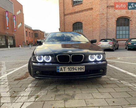 Синій БМВ 5 Серія, об'ємом двигуна 3 л та пробігом 332 тис. км за 6500 $, фото 1 на Automoto.ua