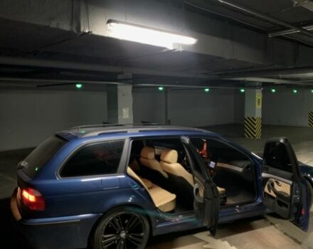 Синий БМВ 5 Серия, объемом двигателя 3 л и пробегом 470 тыс. км за 4700 $, фото 1 на Automoto.ua