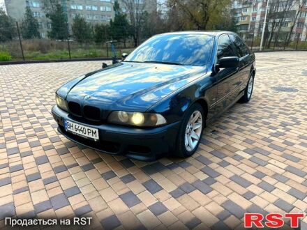 Синій БМВ 5 Серія, об'ємом двигуна 2.5 л та пробігом 325 тис. км за 5000 $, фото 1 на Automoto.ua