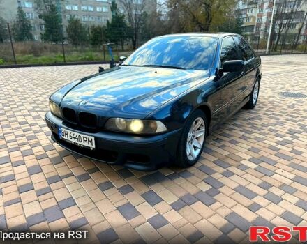 Синий БМВ 5 Серия, объемом двигателя 2.5 л и пробегом 325 тыс. км за 5000 $, фото 1 на Automoto.ua