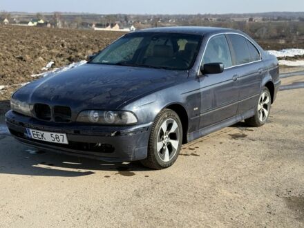 Синій БМВ 5 Серія, об'ємом двигуна 2.5 л та пробігом 420 тис. км за 2850 $, фото 1 на Automoto.ua