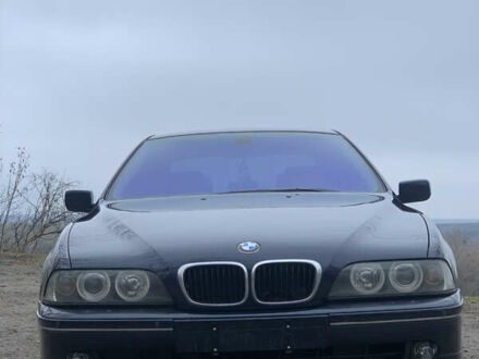 Синий БМВ 5 Серия, объемом двигателя 2.2 л и пробегом 354 тыс. км за 6500 $, фото 1 на Automoto.ua