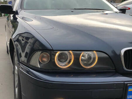 Синий БМВ 5 Серия, объемом двигателя 2.5 л и пробегом 420 тыс. км за 6500 $, фото 1 на Automoto.ua