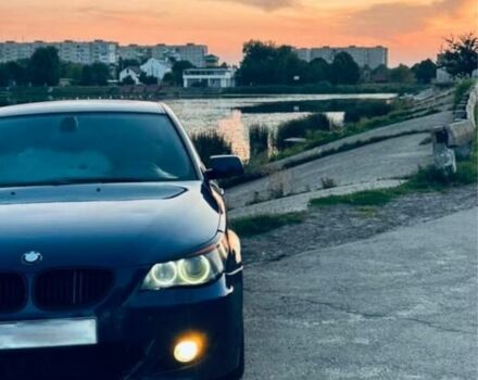 Синій БМВ 5 Серія, об'ємом двигуна 3 л та пробігом 250 тис. км за 4400 $, фото 1 на Automoto.ua