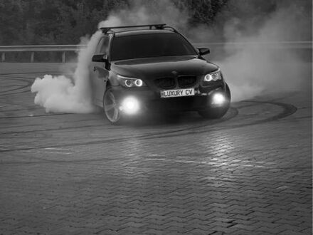 БМВ 5 Серия 2007 в Черновцах на Automoto.ua Синий БМВ 5 Серия, объемом двигателя 3 л и пробегом 500 тыс. км за 9000 $, фото 1 на Automoto.ua