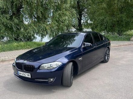 Синий БМВ 5 Серия, объемом двигателя 2.99 л и пробегом 247 тыс. км за 12900 $, фото 1 на Automoto.ua