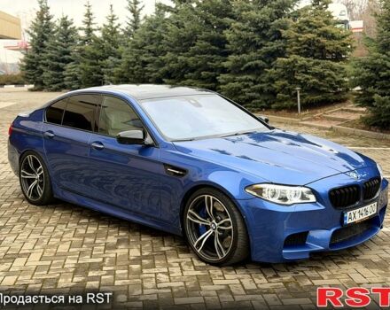 Синий БМВ 5 Серия, объемом двигателя 4.4 л и пробегом 198 тыс. км за 34999 $, фото 1 на Automoto.ua