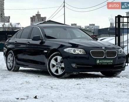 Синій БМВ 5 Серія, об'ємом двигуна 2 л та пробігом 250 тис. км за 11999 $, фото 1 на Automoto.ua