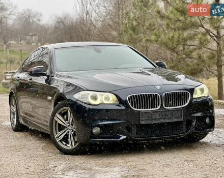 Синий БМВ 5 Серия, объемом двигателя 3 л и пробегом 215 тыс. км за 12400 $, фото 1 на Automoto.ua