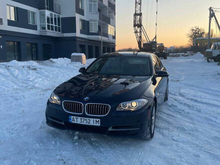 Синій БМВ 5 Серія, об'ємом двигуна 2 л та пробігом 233 тис. км за 12200 $, фото 1 на Automoto.ua