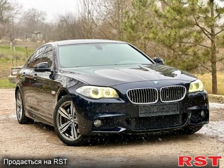 Синій БМВ 5 Серія, об'ємом двигуна 3 л та пробігом 215 тис. км за 12400 $, фото 1 на Automoto.ua