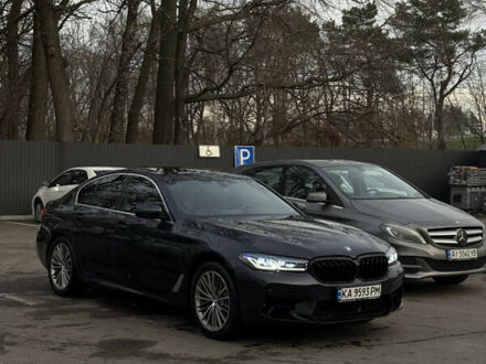 Синій БМВ 5 Серія, об'ємом двигуна 2 л та пробігом 122 тис. км за 32500 $, фото 1 на Automoto.ua