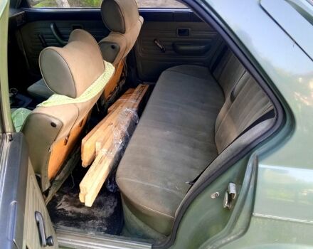 Зеленый БМВ 5 Серия, объемом двигателя 2 л и пробегом 262 тыс. км за 1000 $, фото 4 на Automoto.ua