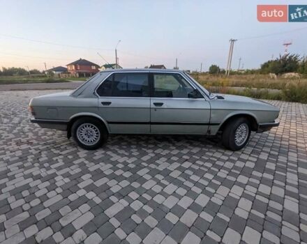 Зеленый БМВ 5 Серия, объемом двигателя 2 л и пробегом 1 тыс. км за 2200 $, фото 3 на Automoto.ua