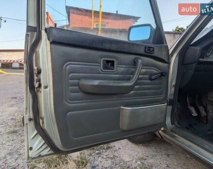 Зеленый БМВ 5 Серия, объемом двигателя 2 л и пробегом 1 тыс. км за 2200 $, фото 10 на Automoto.ua