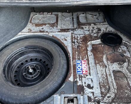 Зелений БМВ 5 Серія, об'ємом двигуна 2 л та пробігом 280 тис. км за 1400 $, фото 10 на Automoto.ua