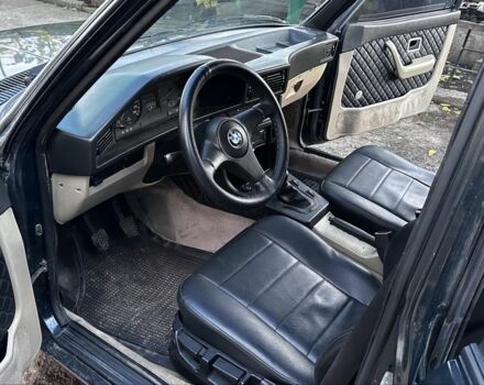 Зелений БМВ 5 Серія, об'ємом двигуна 2 л та пробігом 280 тис. км за 1400 $, фото 13 на Automoto.ua