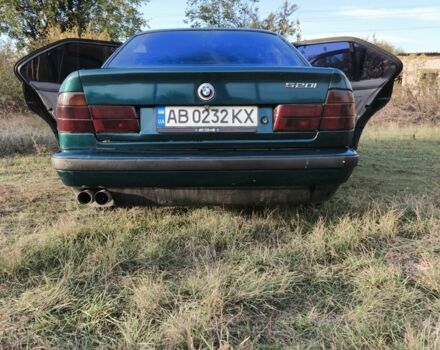 Зелений БМВ 5 Серія, об'ємом двигуна 2 л та пробігом 250 тис. км за 2800 $, фото 3 на Automoto.ua
