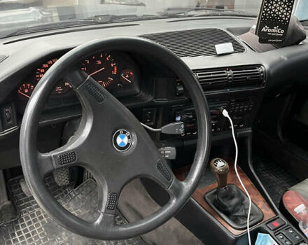 Зеленый БМВ 5 Серия, объемом двигателя 2.5 л и пробегом 300 тыс. км за 2500 $, фото 10 на Automoto.ua