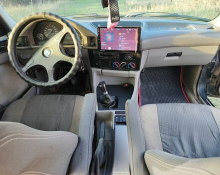 Зелений БМВ 5 Серія, об'ємом двигуна 2 л та пробігом 250 тис. км за 2800 $, фото 9 на Automoto.ua