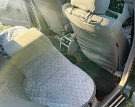 Зелений БМВ 5 Серія, об'ємом двигуна 2 л та пробігом 250 тис. км за 2800 $, фото 8 на Automoto.ua