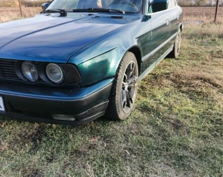 Зелений БМВ 5 Серія, об'ємом двигуна 2 л та пробігом 250 тис. км за 2800 $, фото 5 на Automoto.ua