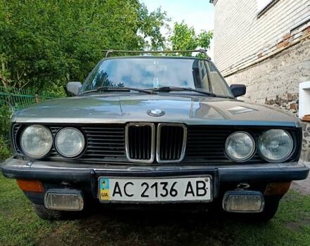 Зеленый БМВ 5 Серия, объемом двигателя 2.4 л и пробегом 420 тыс. км за 1600 $, фото 4 на Automoto.ua