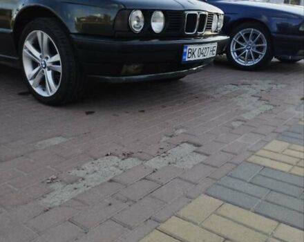 Зелений БМВ 5 Серія, об'ємом двигуна 2.5 л та пробігом 500 тис. км за 2900 $, фото 1 на Automoto.ua