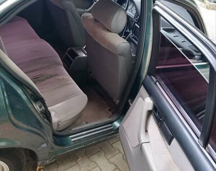 Зелений БМВ 5 Серія, об'ємом двигуна 2 л та пробігом 500 тис. км за 2300 $, фото 6 на Automoto.ua