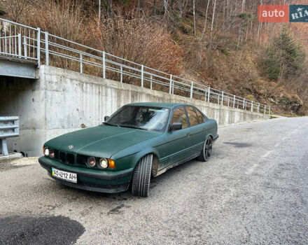 Зеленый БМВ 5 Серия, объемом двигателя 2 л и пробегом 320 тыс. км за 1800 $, фото 2 на Automoto.ua