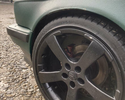 Зеленый БМВ 5 Серия, объемом двигателя 2 л и пробегом 320 тыс. км за 1800 $, фото 6 на Automoto.ua