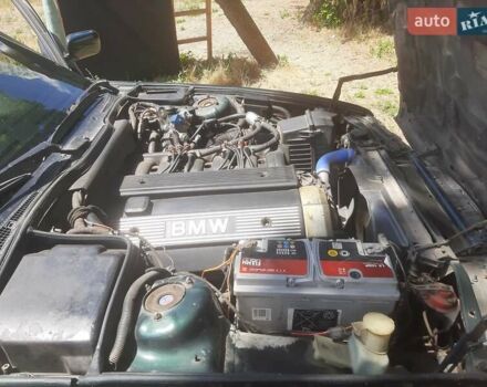 Зелений БМВ 5 Серія, об'ємом двигуна 2.5 л та пробігом 369 тис. км за 3000 $, фото 7 на Automoto.ua